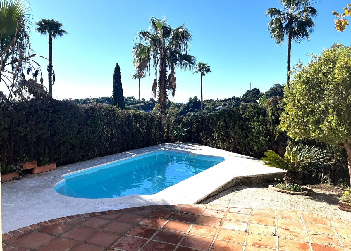 Huis te koop in El Padron | 4 slaapkamers H5229712