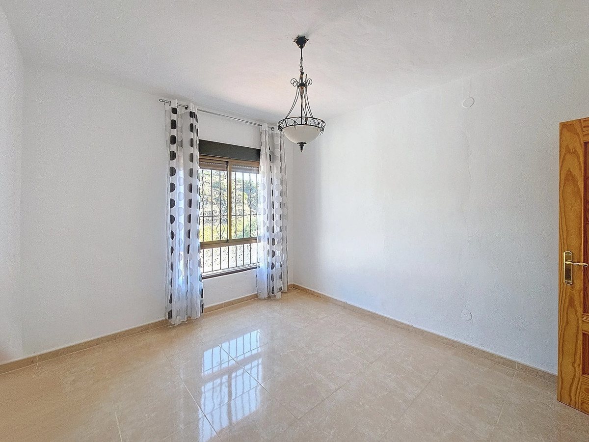 Property main view 14