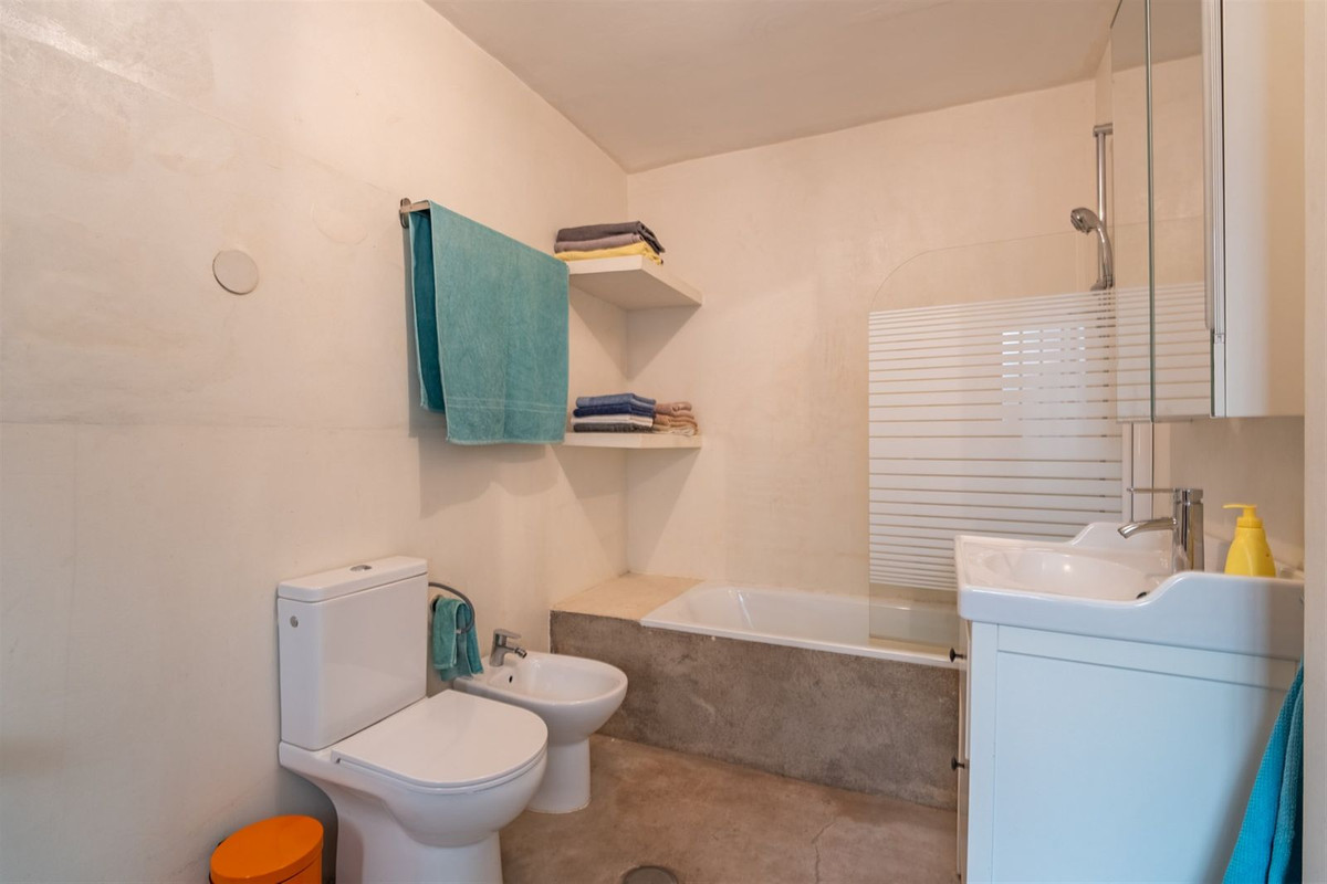 Huis te koop in El Palo | 4 slaapkamers H5335447