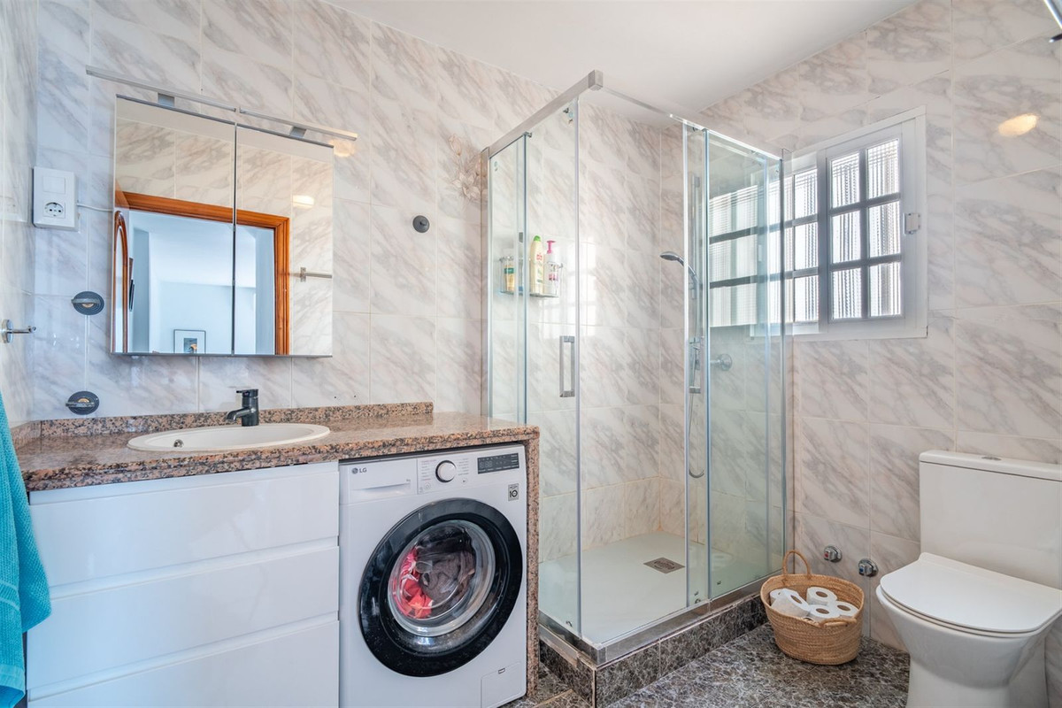 Huis te koop in El Palo | 4 slaapkamers H5335447