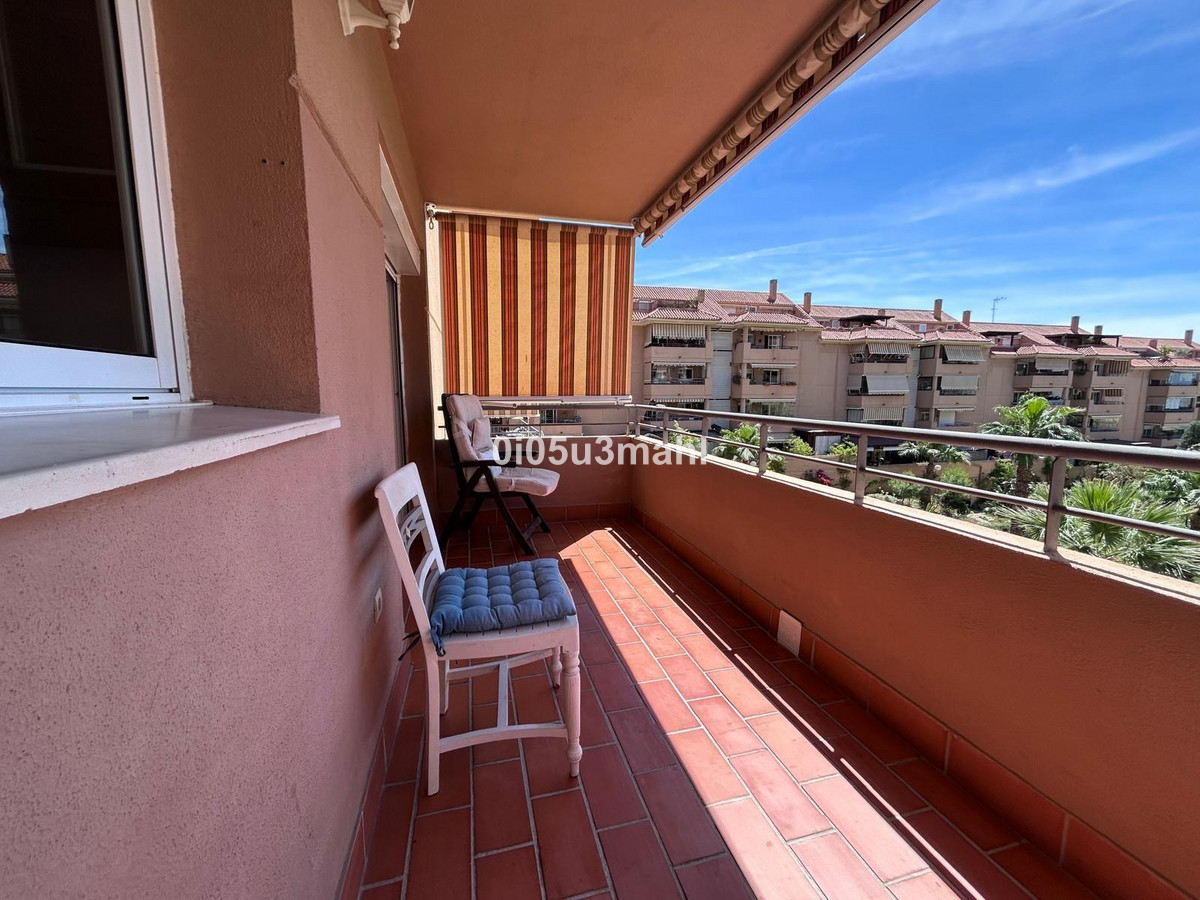 Appartement te koop in El Palo | 3 slaapkamers H5397127