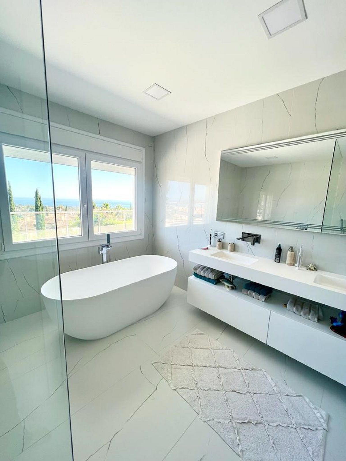 Property main view 33