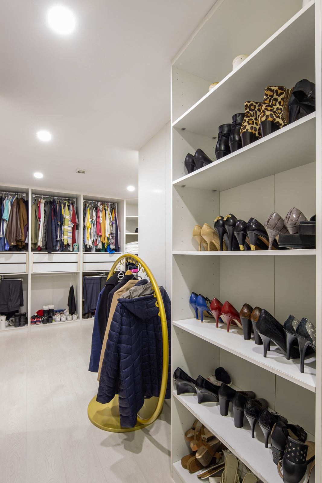 Huis te koop in El Paraiso | 6 slaapkamers H4673305