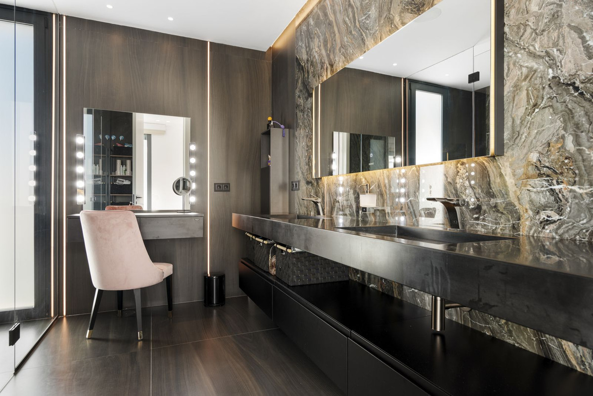 Property main view 36