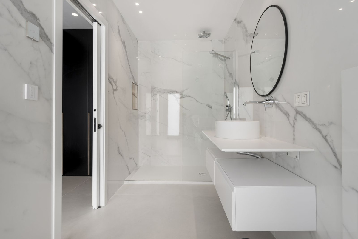 Property main view 63