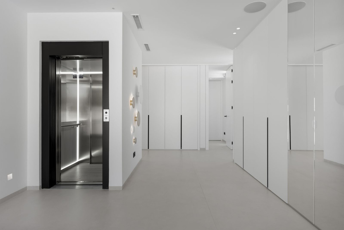 Property main view 65