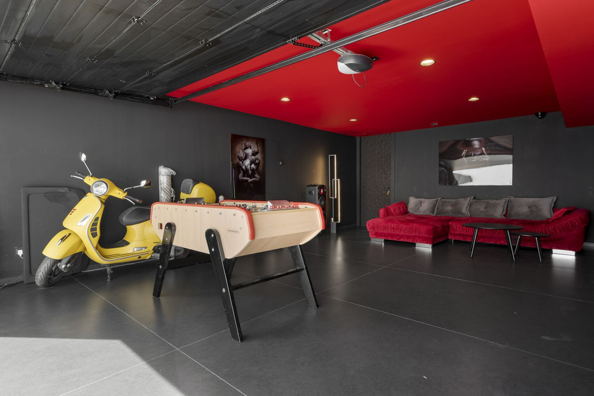 Property main view 78