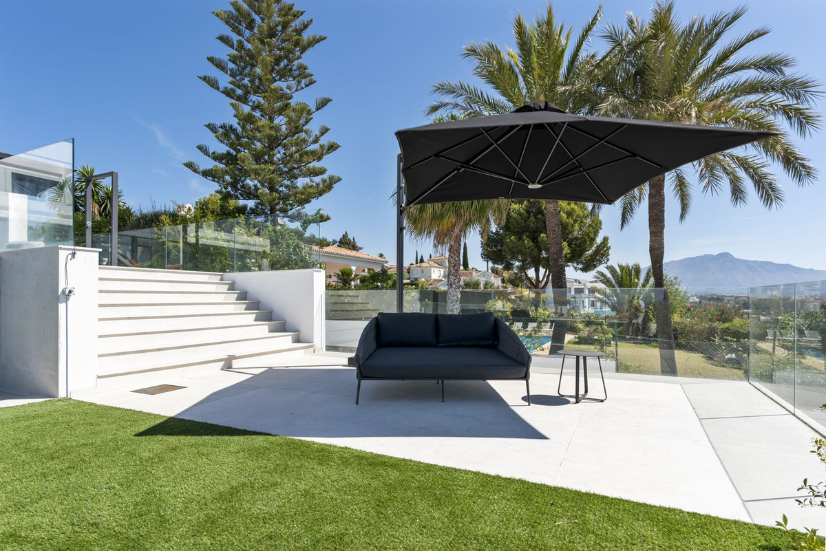 Property main view 80