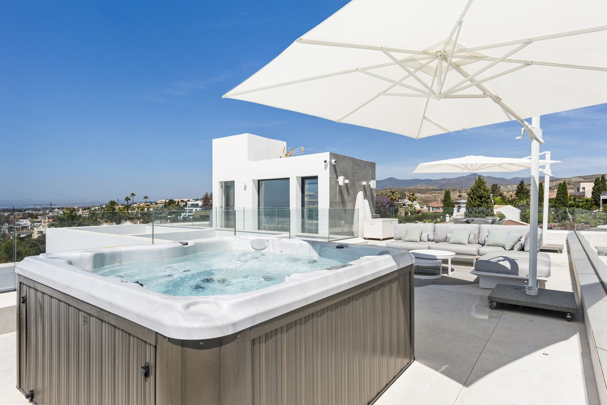 Property main view 85