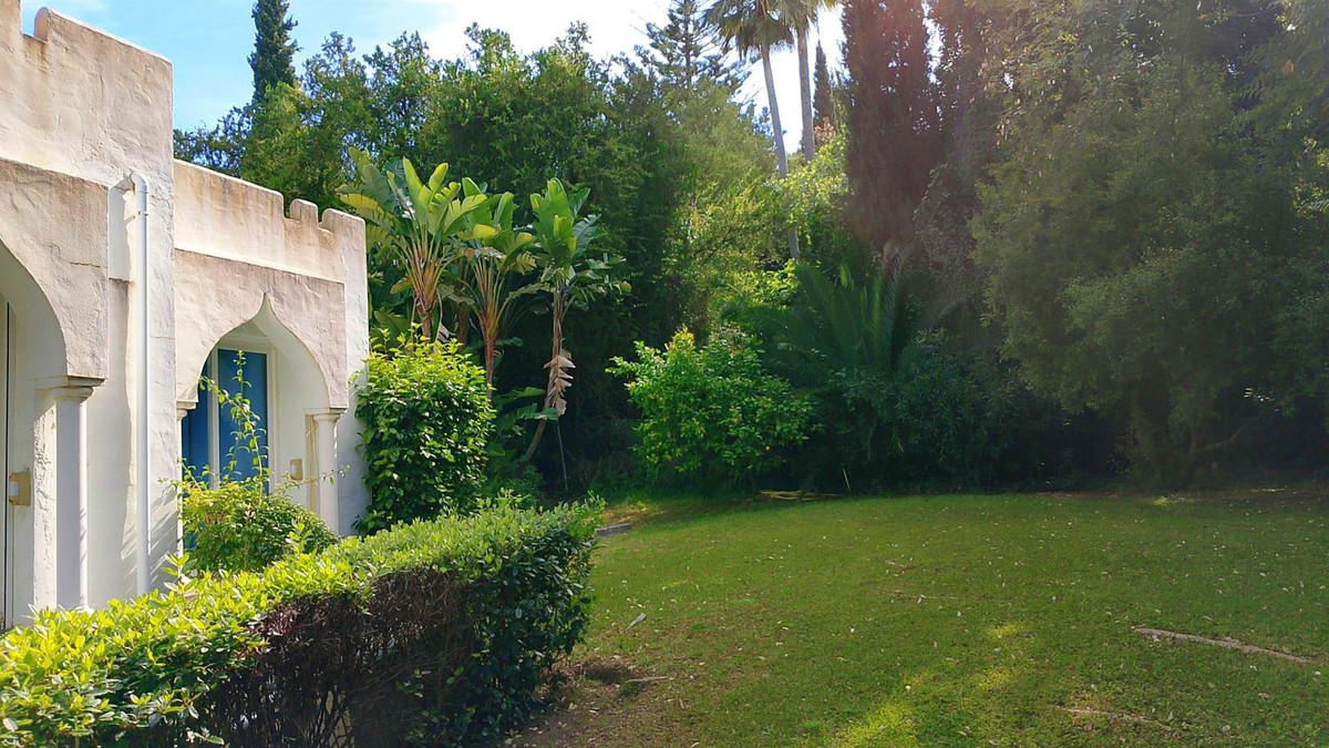Huis te koop in El Paraiso | 4 slaapkamers H5017612