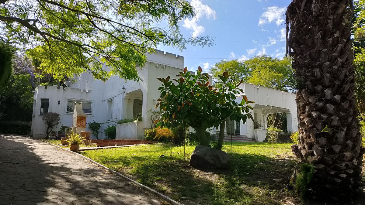 Huis te koop in El Paraiso | 4 slaapkamers H5017612
