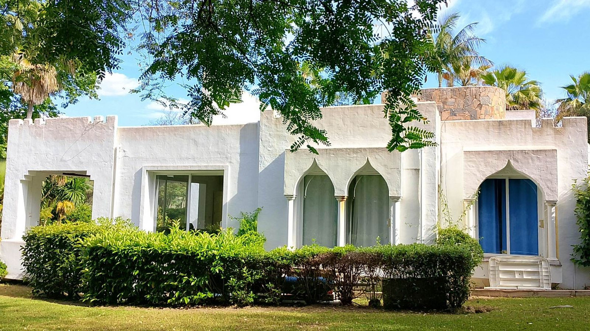 Huis te koop in El Paraiso | 4 slaapkamers H5017612