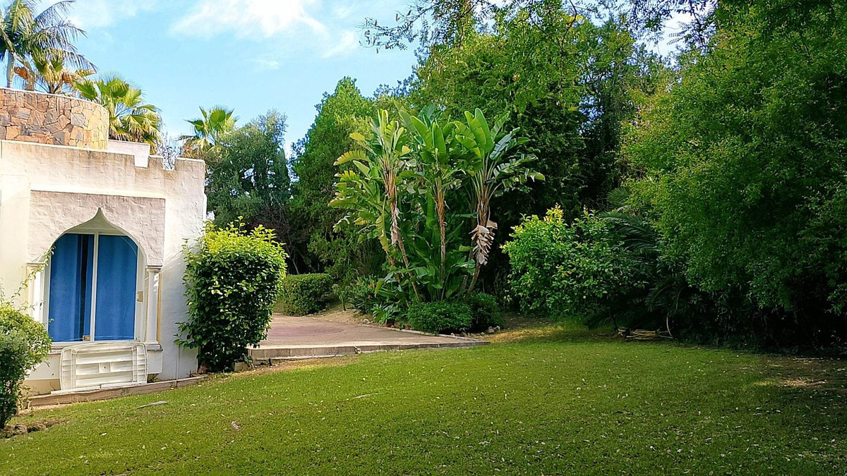 Huis te koop in El Paraiso | 4 slaapkamers H5017612