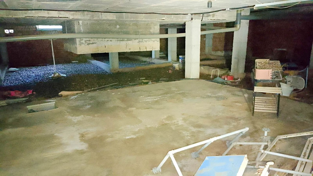 Huis te koop in El Paraiso | 4 slaapkamers H5017612