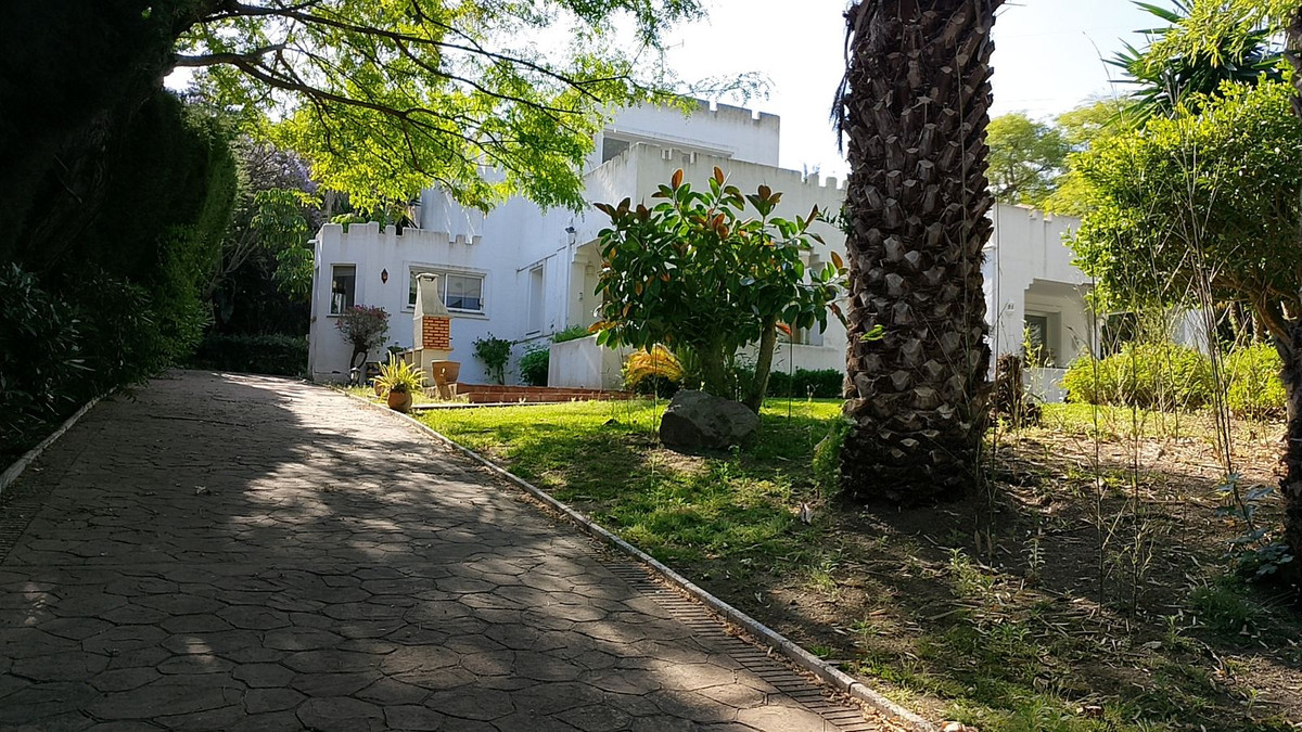 Huis te koop in El Paraiso | 4 slaapkamers H5017612