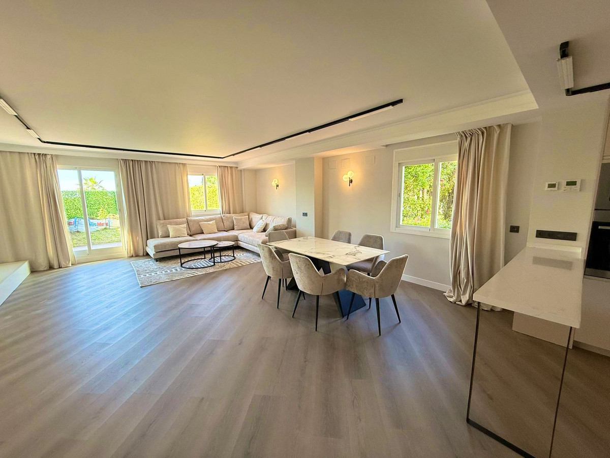 Huis te koop in El Paraiso | 3 slaapkamers H5040358