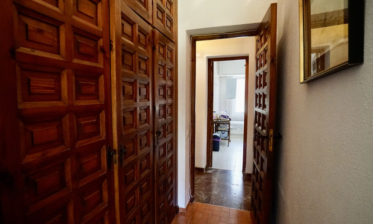 Huis te koop in El Paraiso | 3 slaapkamers H5083873