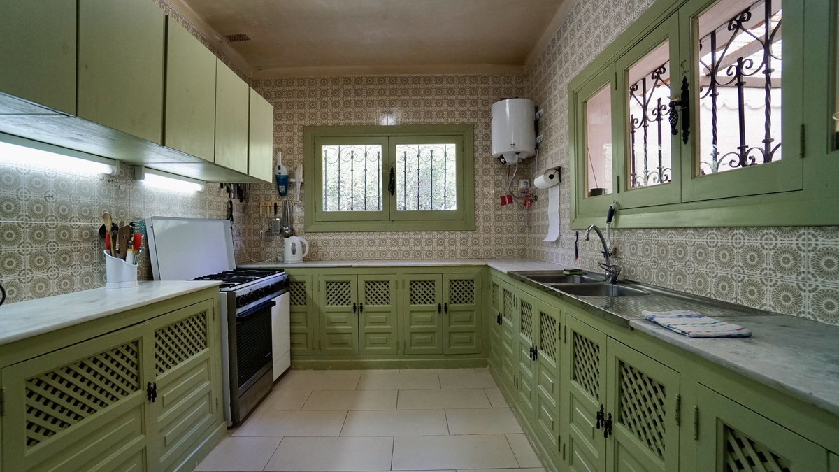 Huis te koop in El Paraiso | 3 slaapkamers H5083873