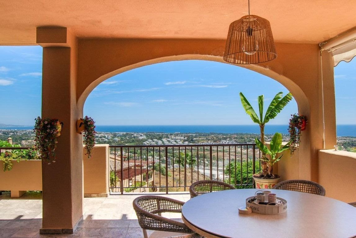 Appartement te koop in El Paraiso | 3 slaapkamers H5144290