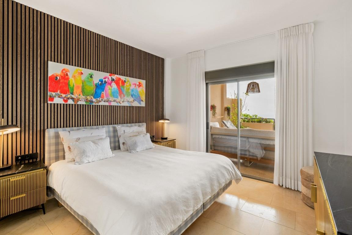 Appartement te koop in El Paraiso | 3 slaapkamers H5144290