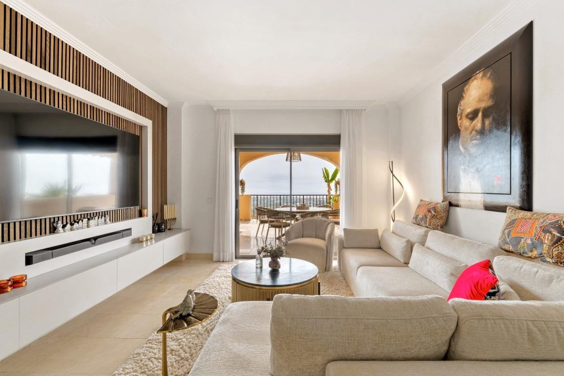 Appartement te koop in El Paraiso | 3 slaapkamers H5144290