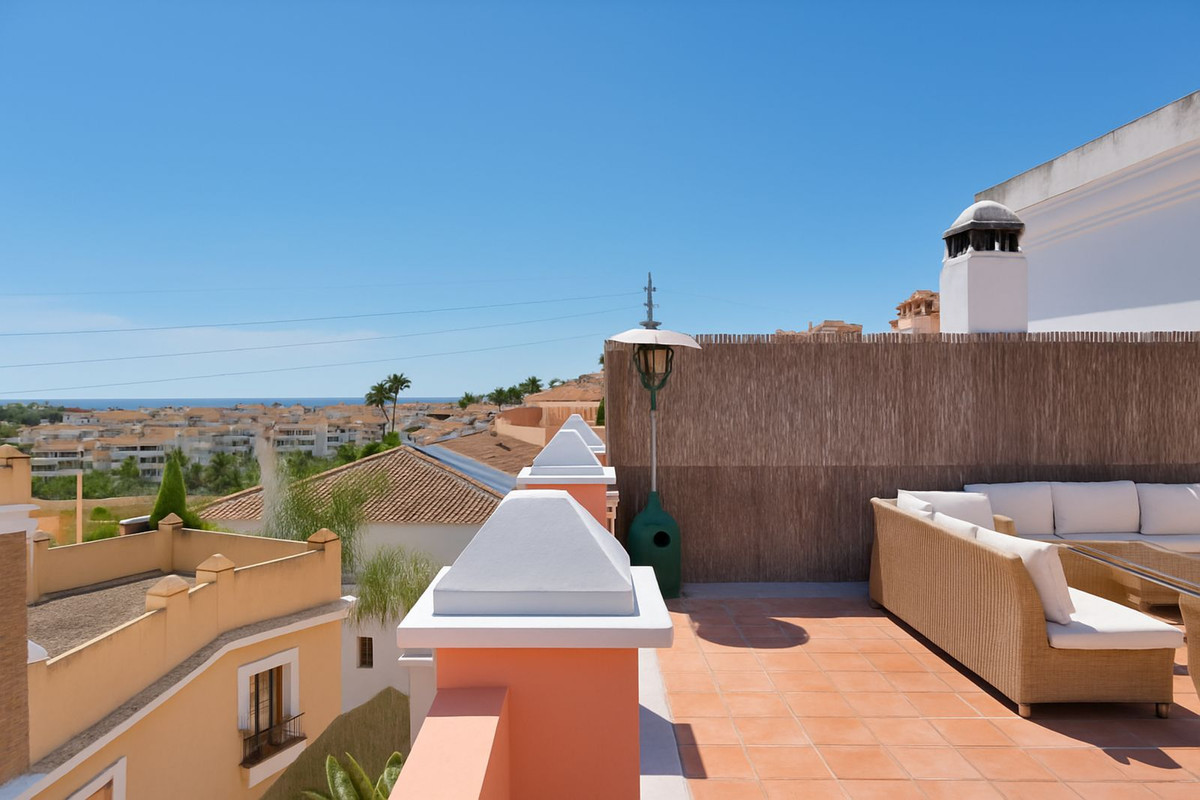 Huis te koop in El Paraiso | 4 slaapkamers H5157049