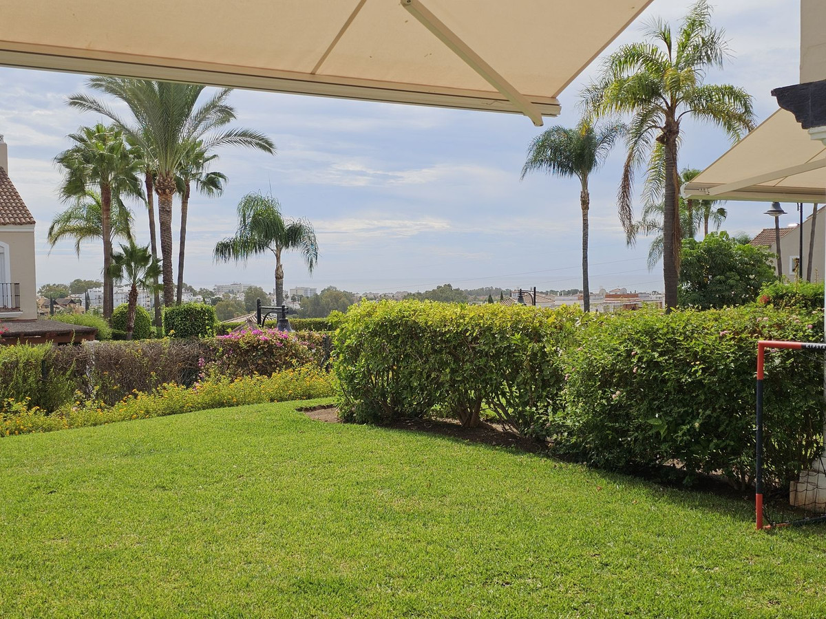 Huis te koop in El Paraiso | 4 slaapkamers H5157148