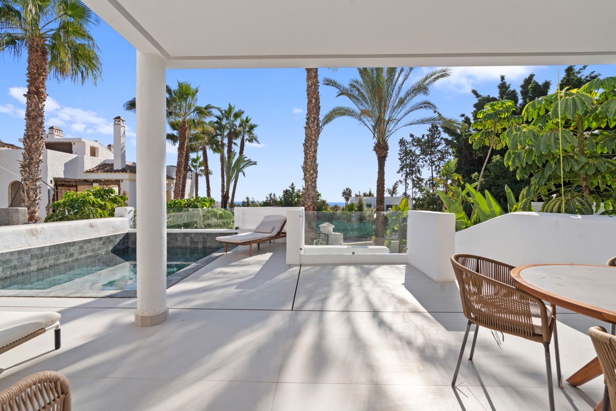 Huis te koop in El Paraiso | 4 - 5 slaapkamers H5160850