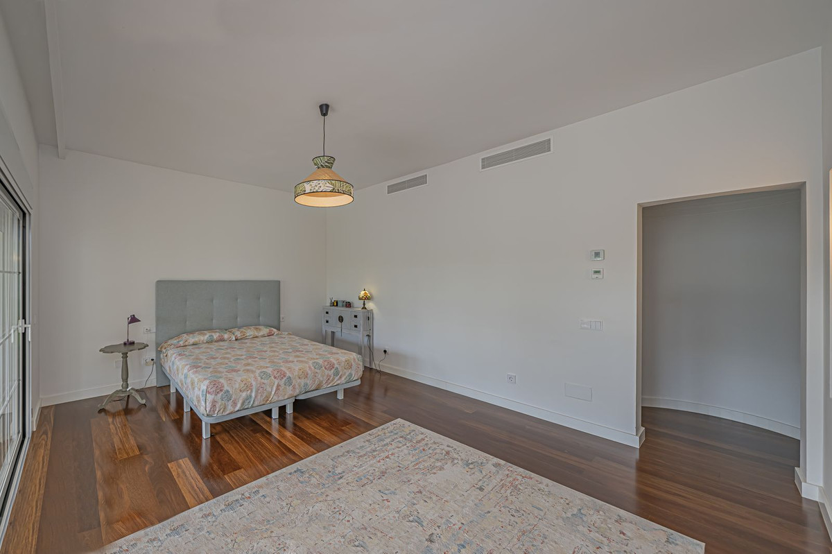 Property main view 36