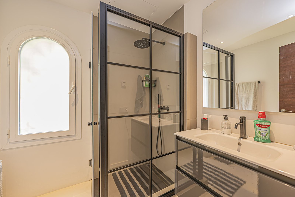 Property main view 50