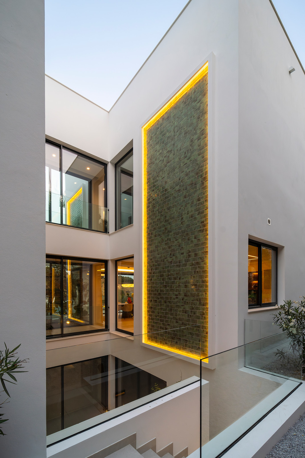 Property main view 33