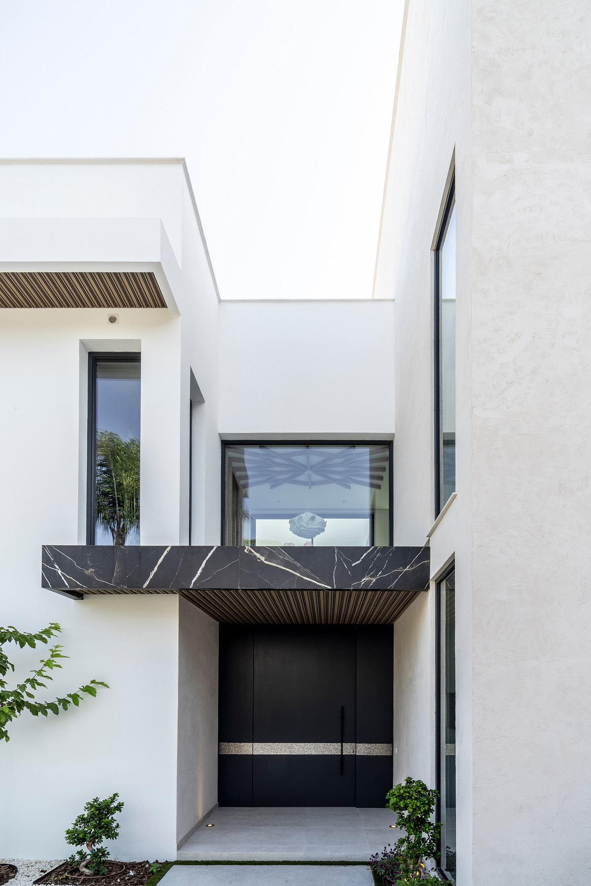 Property main view 60