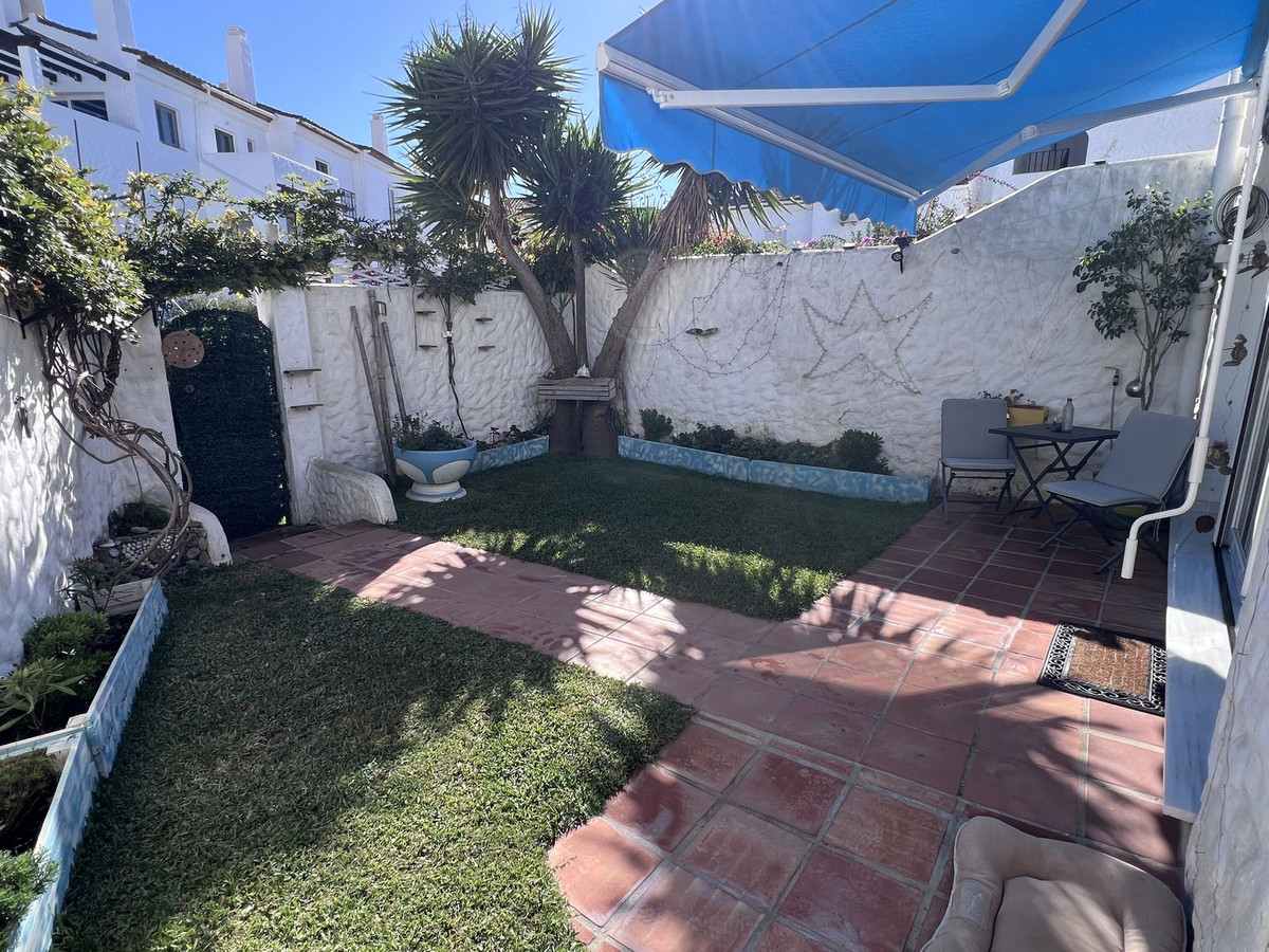 Huis te koop in El Paraiso | 3 slaapkamers H5230030