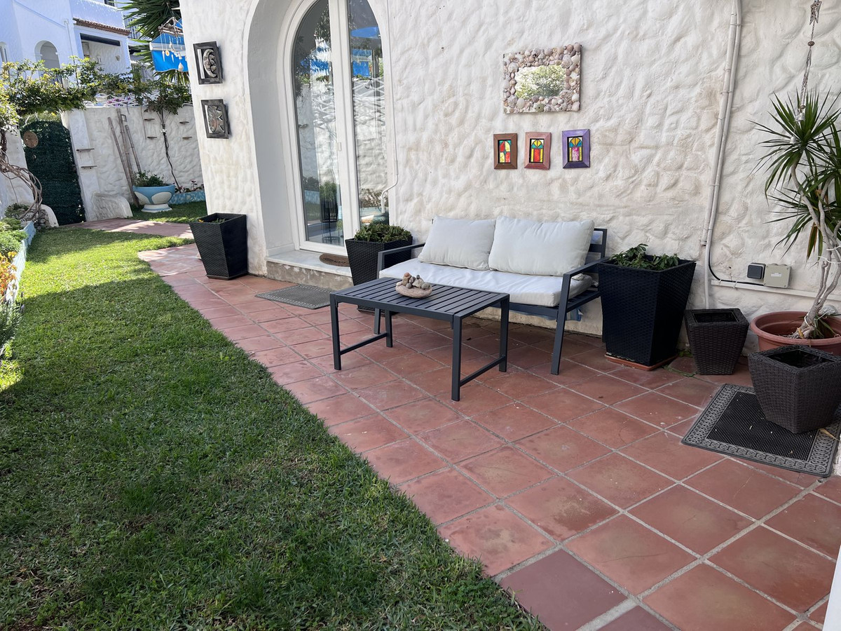 Huis te koop in El Paraiso | 3 slaapkamers H5230030