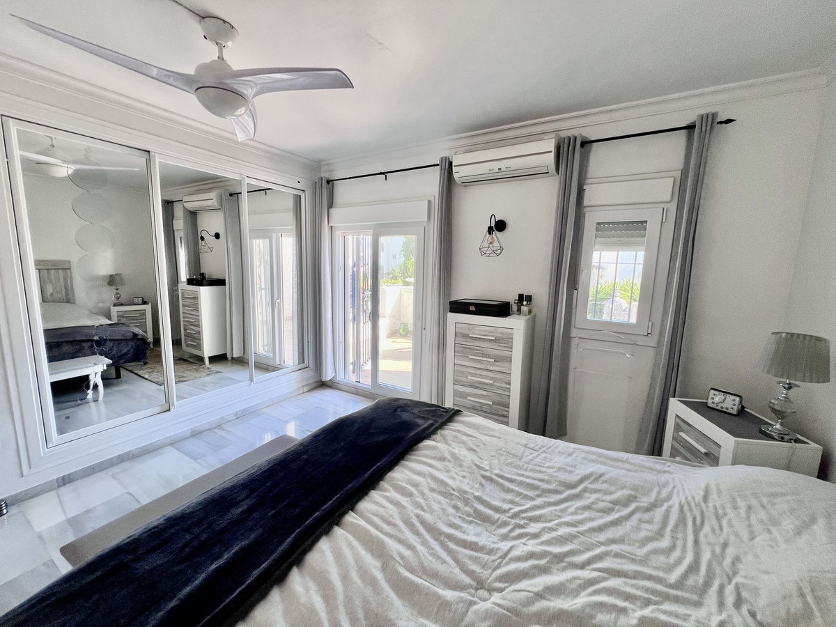 Huis te koop in El Paraiso | 3 slaapkamers H5230030