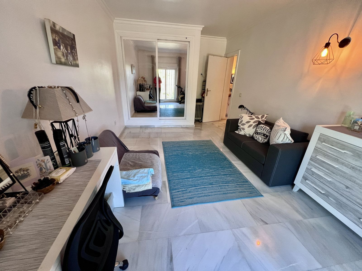 Huis te koop in El Paraiso | 3 slaapkamers H5230030