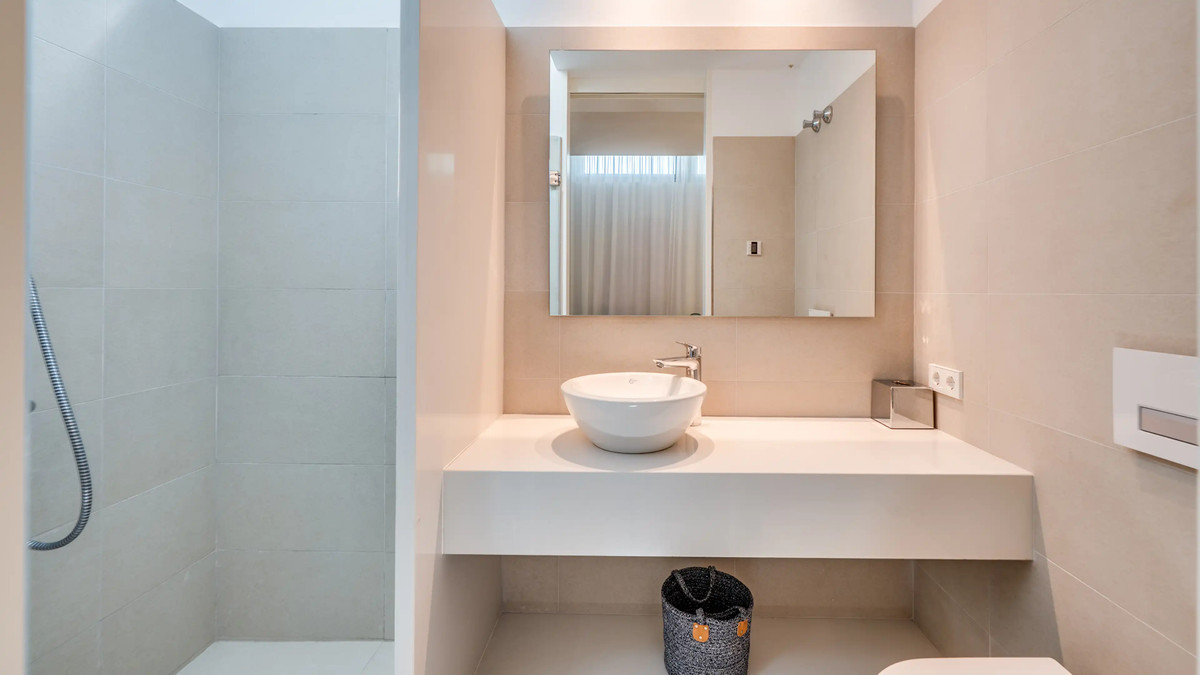 Huis te koop in El Paraiso | 5 slaapkamers H5251588