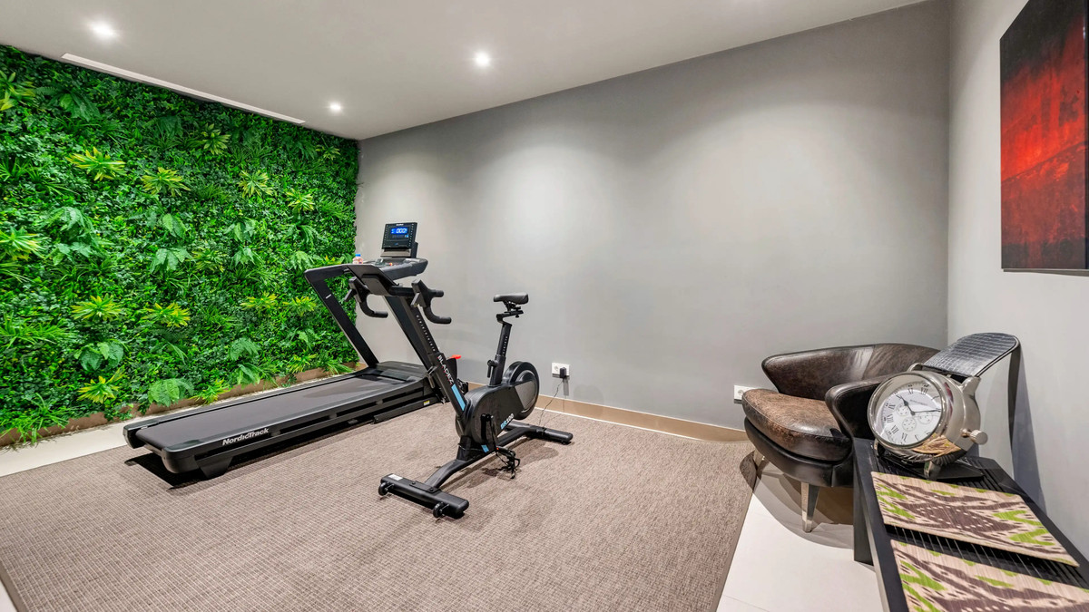 Huis te koop in El Paraiso | 5 slaapkamers H5251588