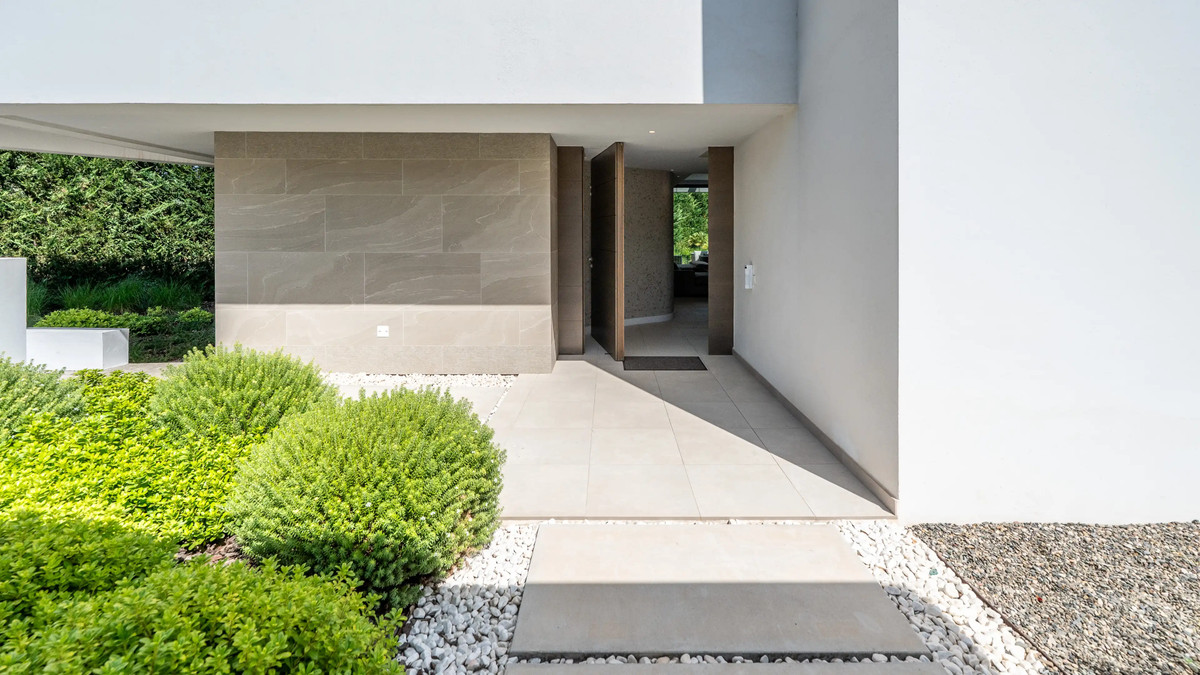 Huis te koop in El Paraiso | 5 slaapkamers H5251588