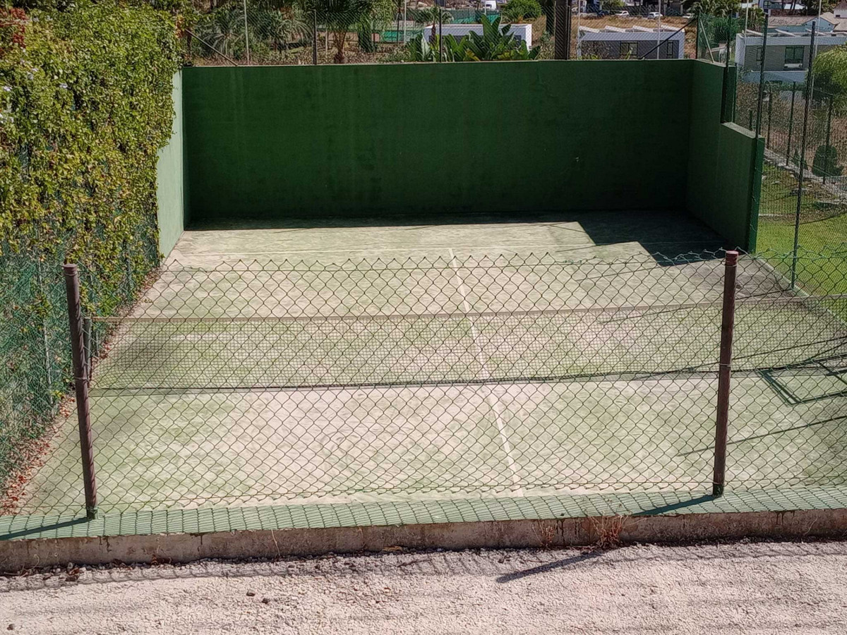 Huis te koop in El Paraiso | 3 slaapkamers H5255614