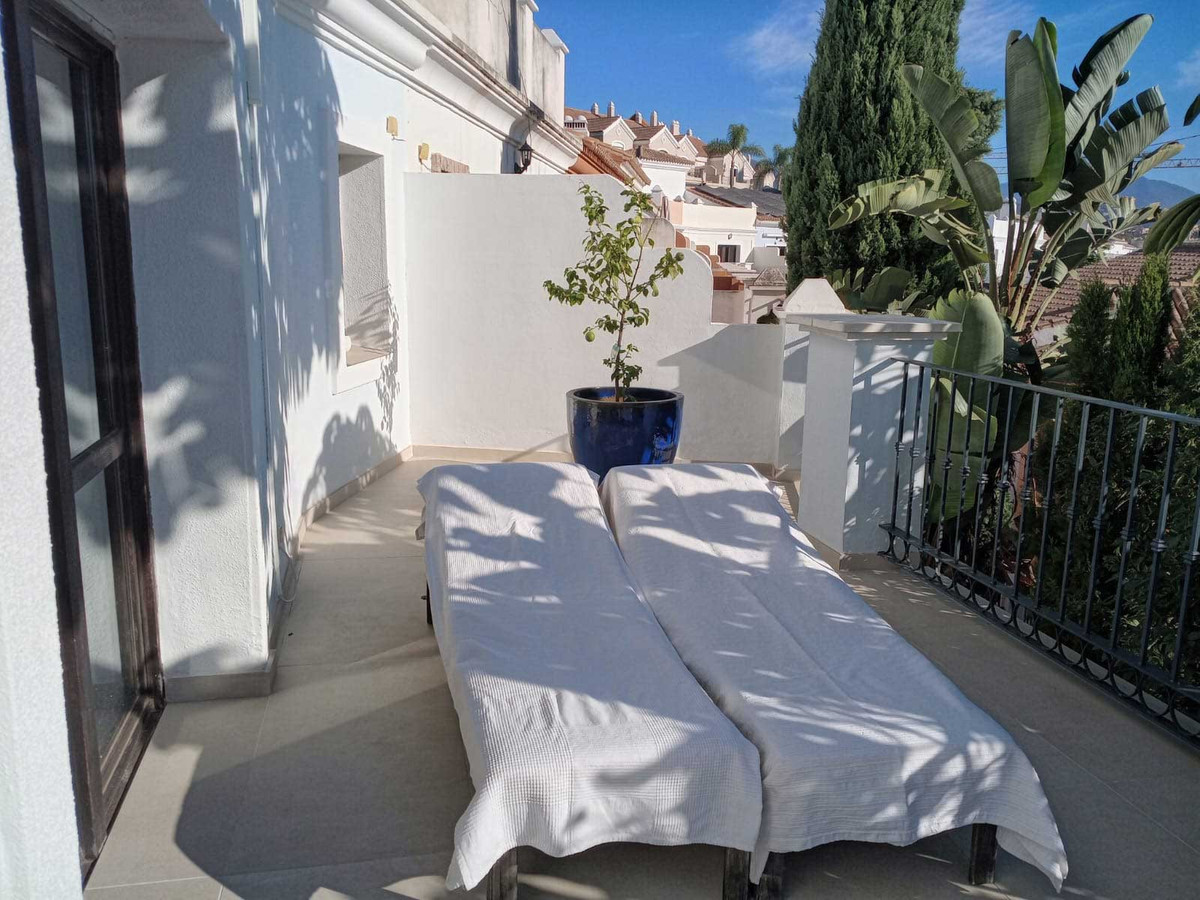 Huis te koop in El Paraiso | 3 slaapkamers H5255614