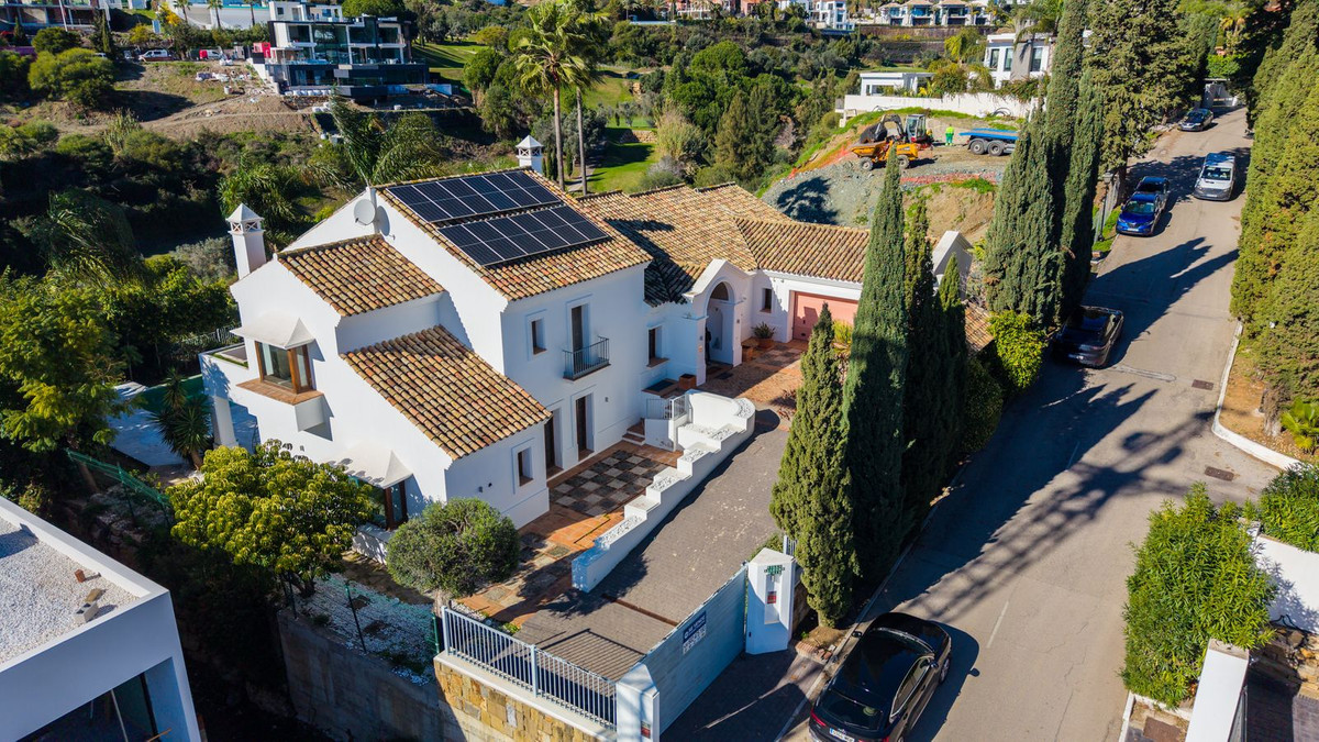 Huis te koop in El Paraiso | 4 slaapkamers H5271508