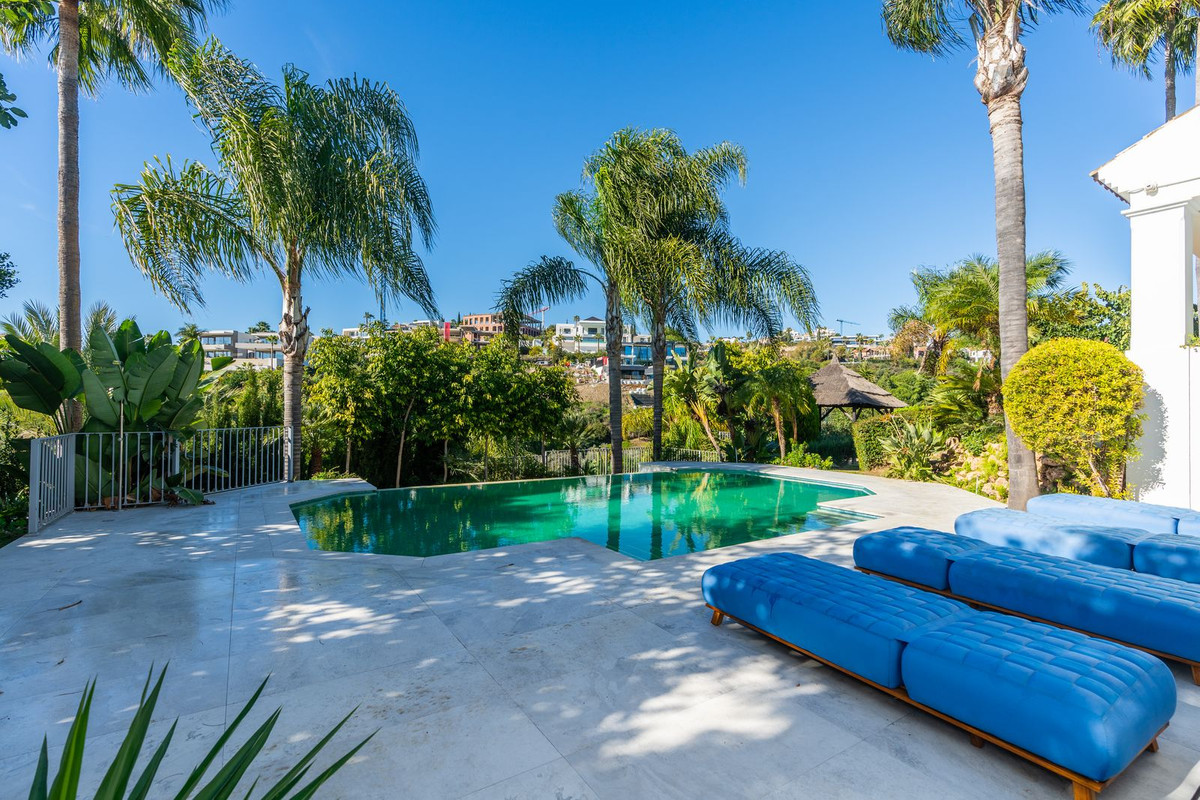 Huis te koop in El Paraiso | 4 slaapkamers H5271508