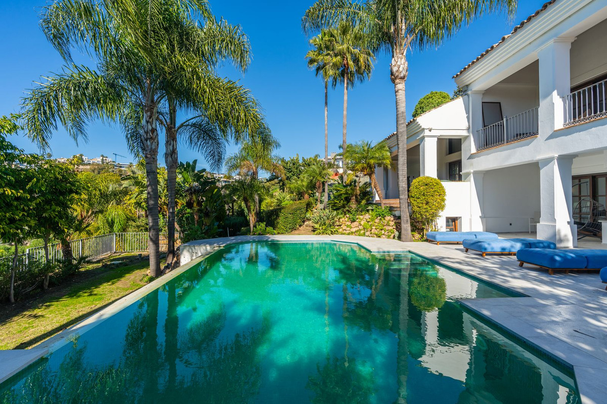 Huis te koop in El Paraiso | 4 slaapkamers H5271508