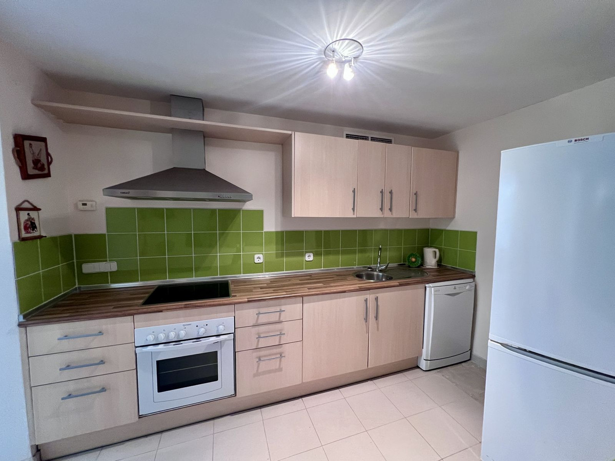 Huis te koop in El Paraiso | 3 slaapkamers H5295265