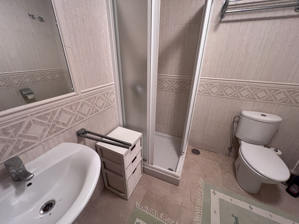 Huis te koop in El Paraiso | 3 slaapkamers H5295265