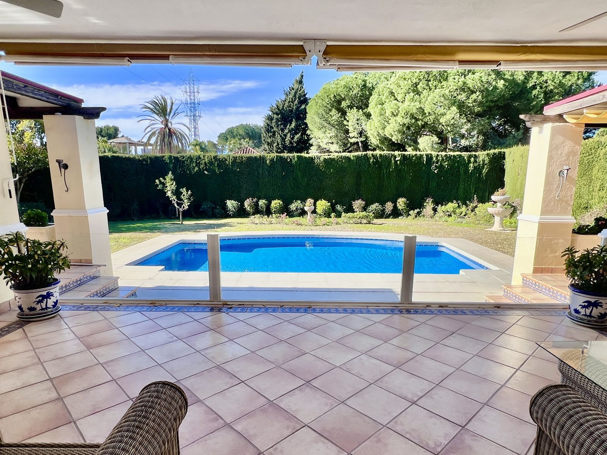 Huis te koop in El Paraiso | 3 slaapkamers H5295265