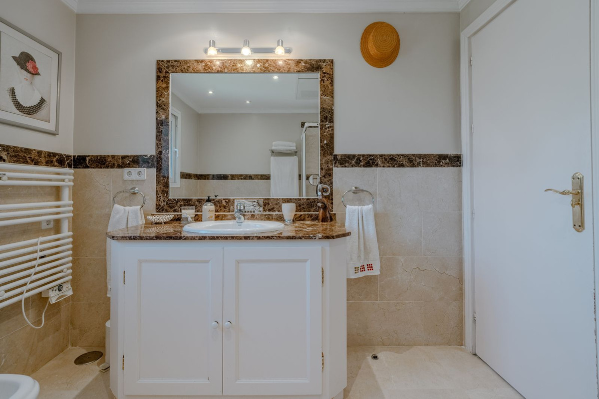 Property main view 40