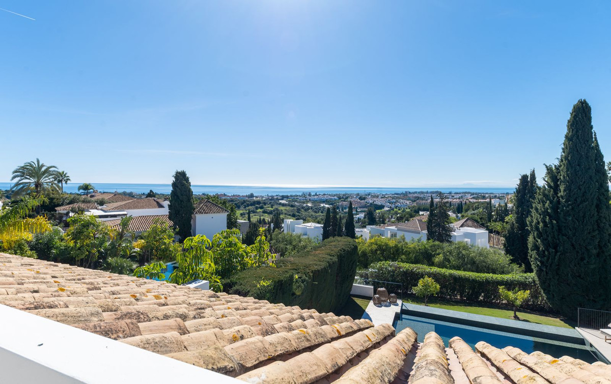 Huis te koop in El Paraiso | 4 slaapkamers H5351365