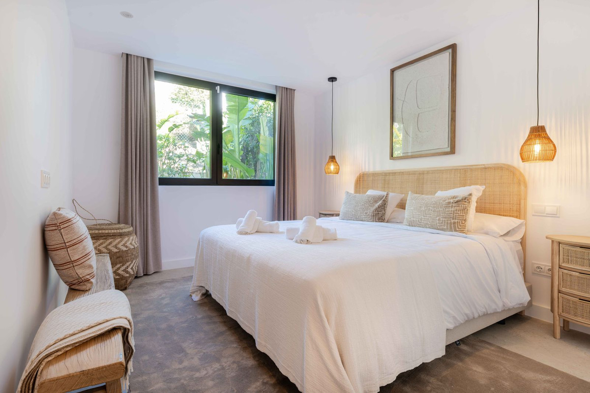 Huis te koop in El Paraiso | 4 slaapkamers H5351365